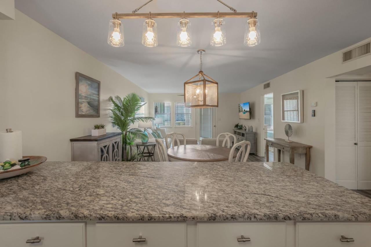 Jubilee Landing 110 By Vacation Homes Collection Orange Beach Exteriör bild